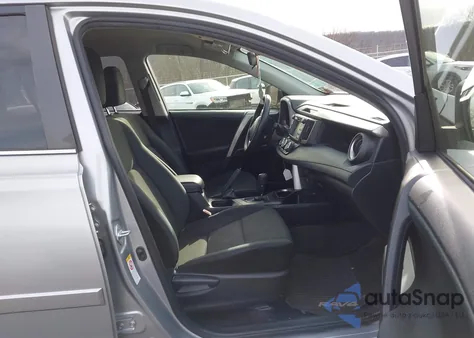 2018 Toyota Rav4 Le из США, поврежденный, VIN JTMBFREV0JJ250057